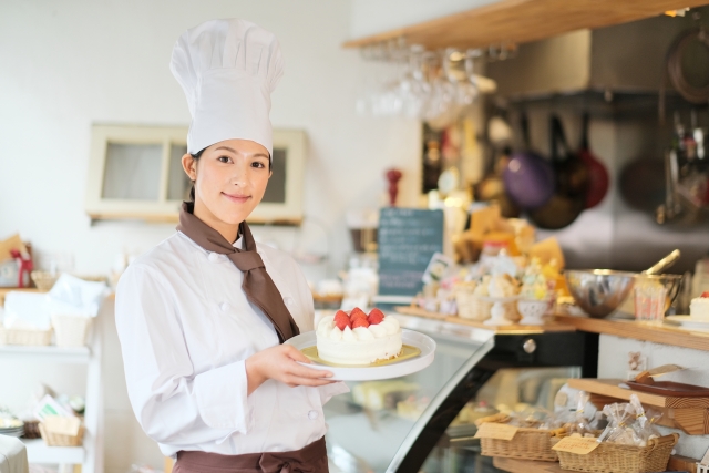 多忙なケーキ屋のアルバイトで得たものとは？ボンサンク博多駅店でのアルバイト体験談を大公開！