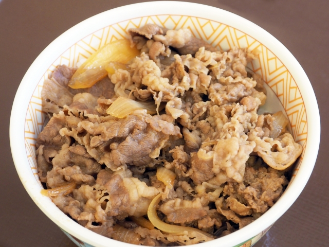 売り上げが全国No.1になることも！？牛丼屋バイトって実際どうなの？すき家 安曇野IC店でのアルバイト体験談！