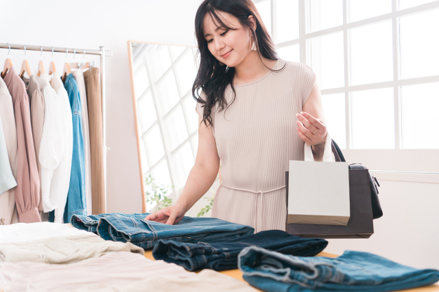 パワハラ系店長の存在で地獄に、、、「ライトオン フジグラン石井店」でのリアルなアパレルバイト体験談です！