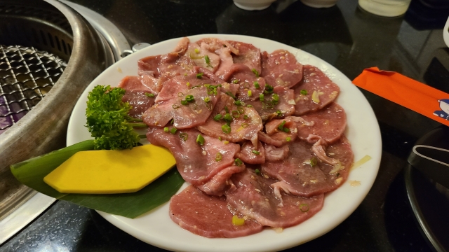 まかないで肉とご飯が無料！？焼肉屋焼でのアルバイト体験談！焼肉六甲 六甲口店でのお仕事を徹底インタビュー！