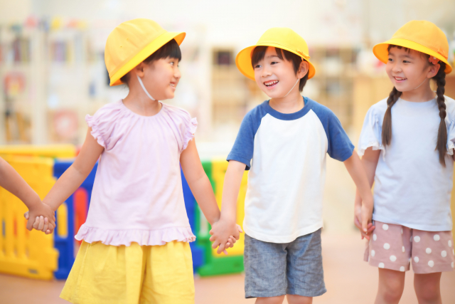 小さなストーカーに粘着され悶絶！レッツびー梶ヶ谷園で保育園のアルバイトを経験した時のエピソードや仕事内容とは！？