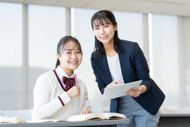 個別教室のトライのアルバイトは地獄？国語講師なのに数学も！生駒駅前校の実態を調査！