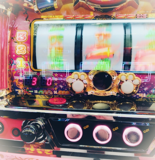 初めてのパチンコバイトでパニック？マルハン高松店のアルバイトが語る仕事内容と本音とは！