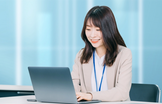 経理事務バイトで監禁状態の研修3日間！？株式会社テスワールドの衝撃すぎる仕事内容と追い詰め研修の詳細が明らかに！