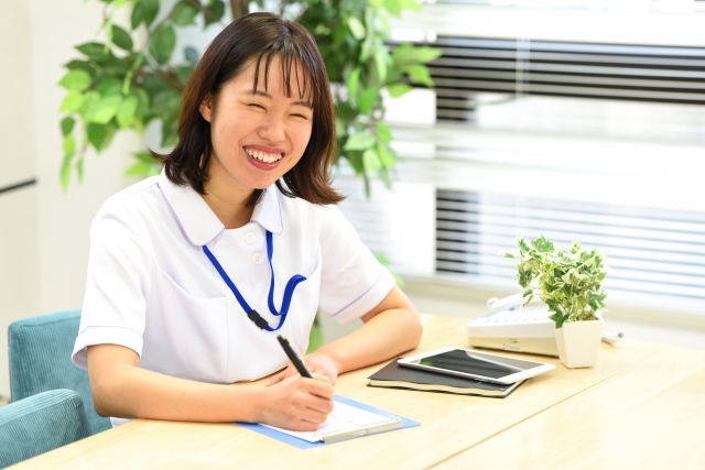 女社会はキツかった？松原徳洲会病院での看護助手アルバイトでの仕事内容と人間関係のリアル！